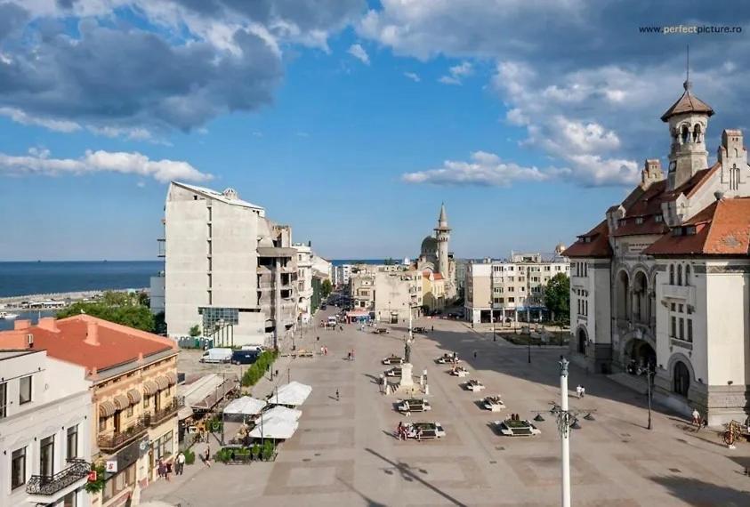Next Apartments Constanta Bagian luar foto