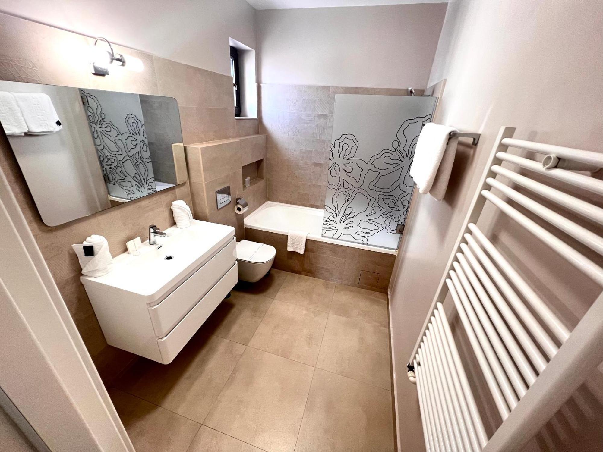 Next Apartments Constanta Bagian luar foto