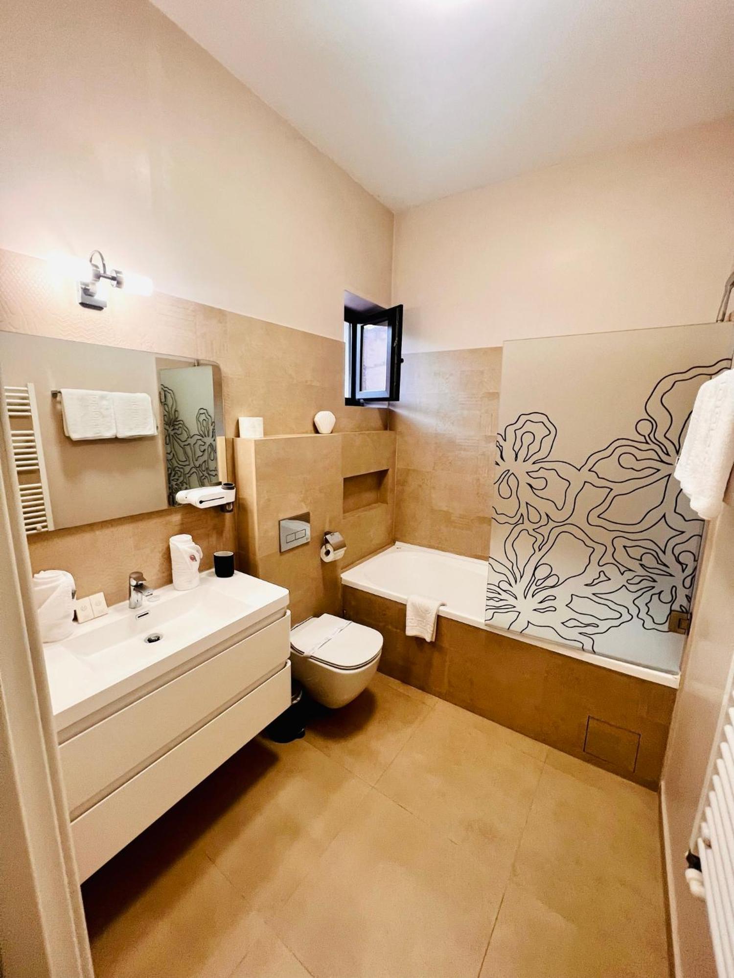 Next Apartments Constanta Bagian luar foto